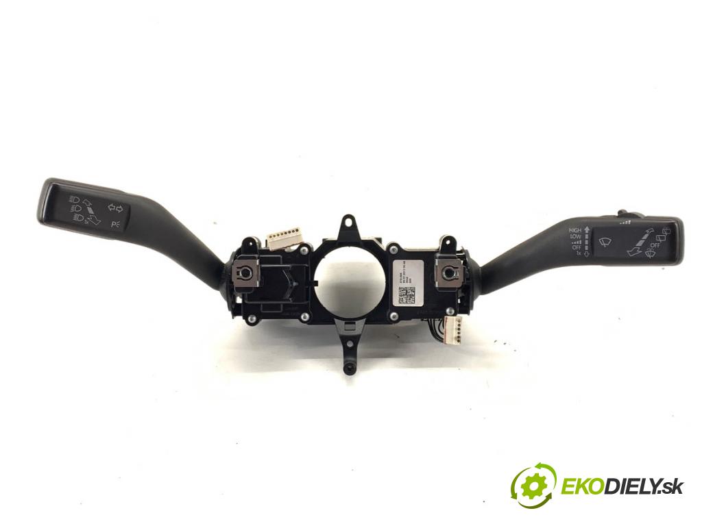SKODA YETI SUV 2013 90 kW 1.4 TSI 1390 Prepínač kombinovaný 5K0953521BM (Prepínacie páčky pod volantom)