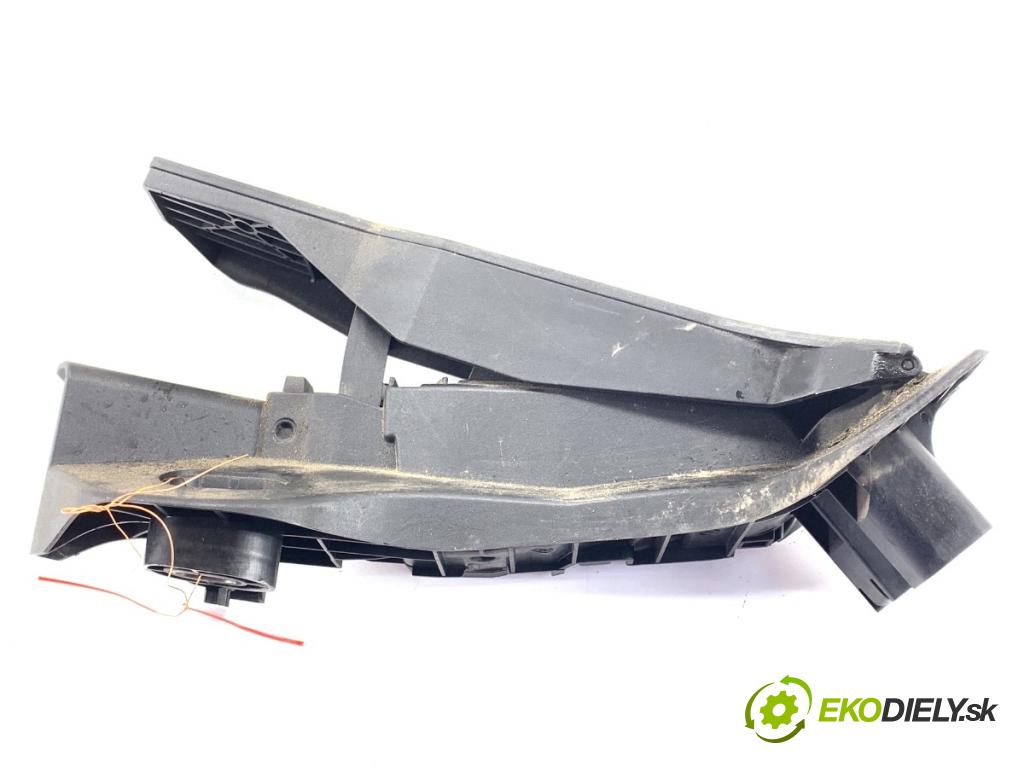 SKODA YETI SUV 2013 90 kW 1.4 TSI 1390 Potenciometer plynu 1K1721503BD (Potenciometer plynového pedálu)