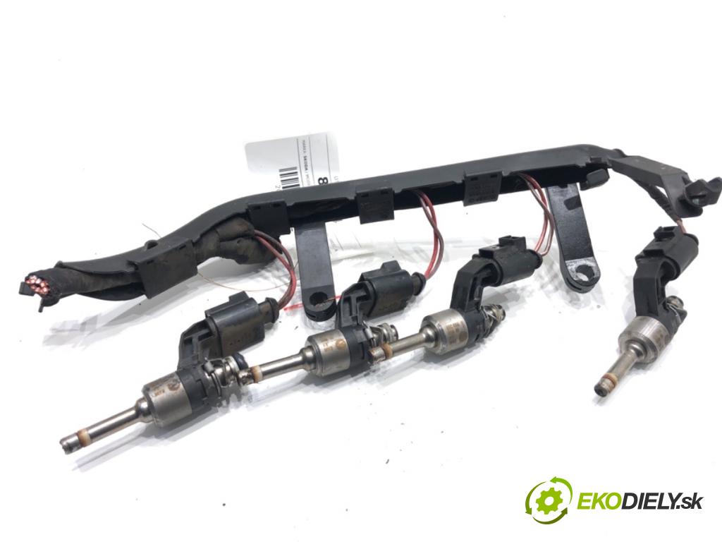 SKODA YETI SUV 2013 90 kW 1.4 TSI 1390 Lišta vstrekovacia 03C906036M (Vstrekovacia lišta)