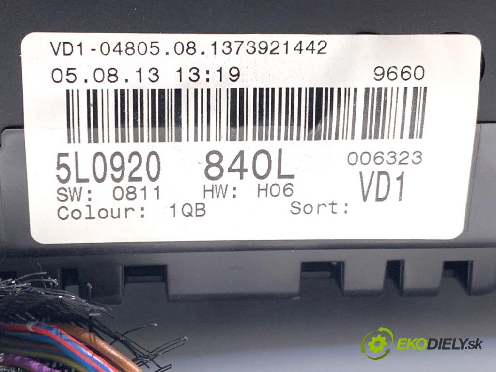 SKODA YETI SUV 2013 90 kW 1.4 TSI 1390 Prístrojovka 5L0920840L (Prístrojová doska)