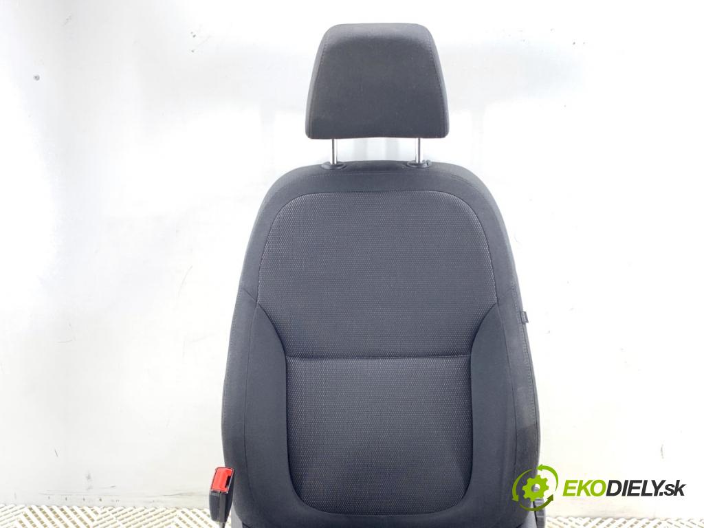 SKODA YETI SUV 2013 90 kW 1.4 TSI 1390 Sedadlo ľavy predný