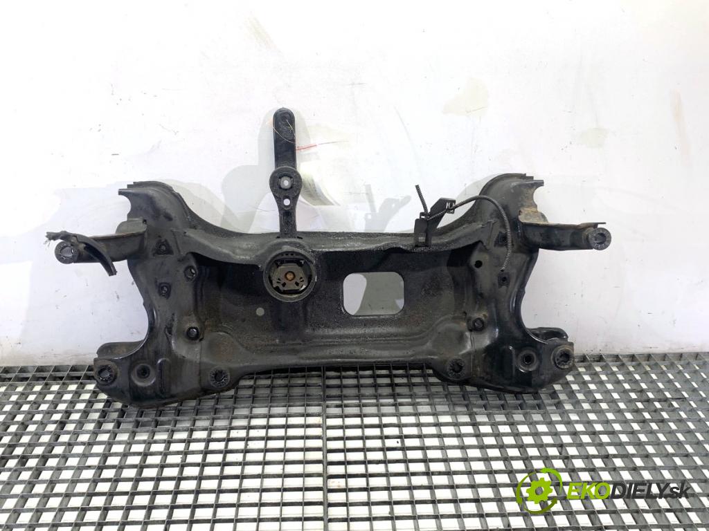 SKODA YETI SUV 2013 90 kW 1.4 TSI 1390 výztuha pod motor  (Přední výztuha)