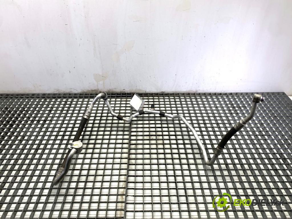 SKODA YETI SUV 2013 90 kW 1.4 TSI 1390 rúrka klimatizace 1K0820743BQ (Trubka klimatizace)