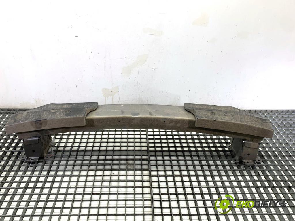 NISSAN PULSAR liftback 2017 81 kW 1.5 dCi 1461 Výstuha nárazníka zad  (Výstuha zadná)