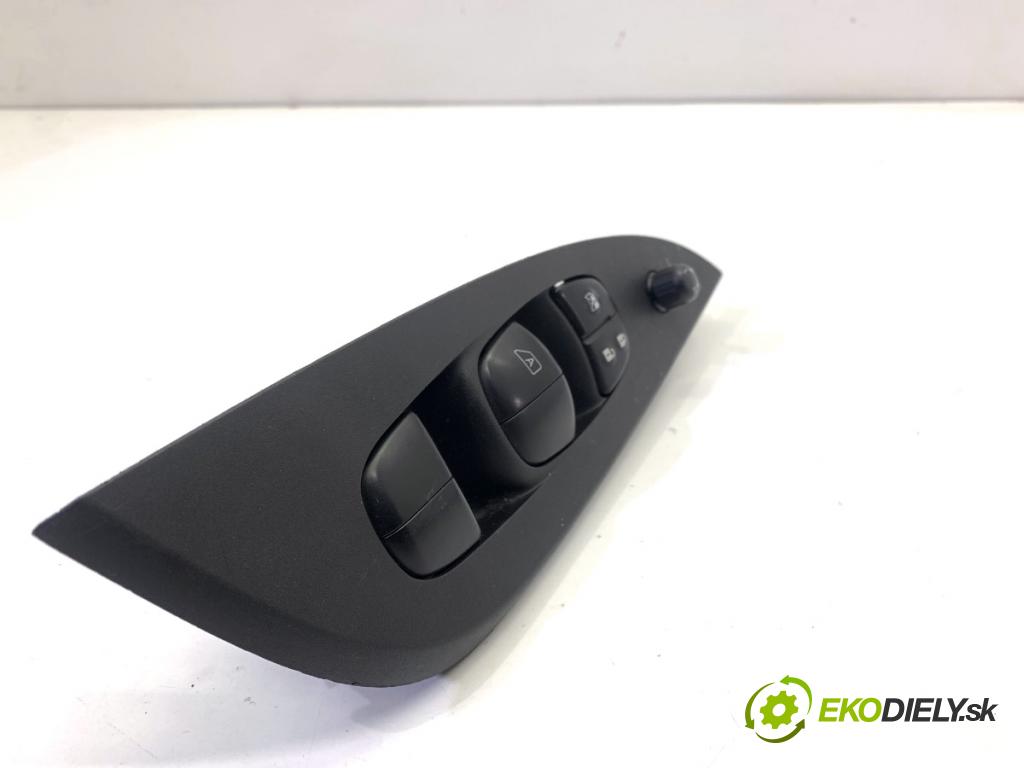NISSAN PULSAR liftback 2017 81 kW 1.5 dCi 1461 Prepínač okien 80961-3ZL0A (Prepínacie páčky pod volantom)