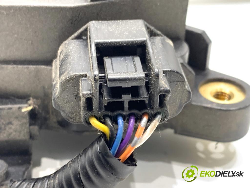 NISSAN PULSAR liftback 2017 81 kW 1.5 dCi 1461 Potenciometer plynu 180023RA0B (Potenciometer plynového pedálu)