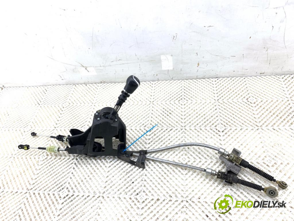 NISSAN PULSAR liftback 2017 81 kW 1.5 dCi 1461 kulisa 341013ZV0A (Řadicí páka (kulisa) )