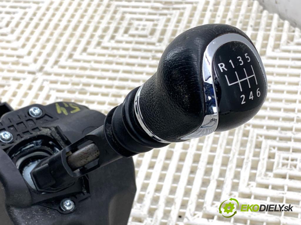 NISSAN PULSAR liftback 2017 81 kW 1.5 dCi 1461 kulisa 341013ZV0A (Řadicí páka (kulisa) )