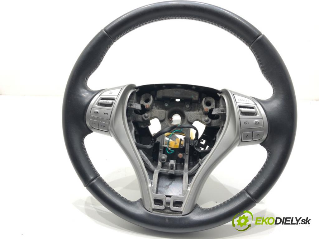 NISSAN PULSAR liftback 2017 81 kW 1.5 dCi 1461 Volant 484303ZL2C (Volant)