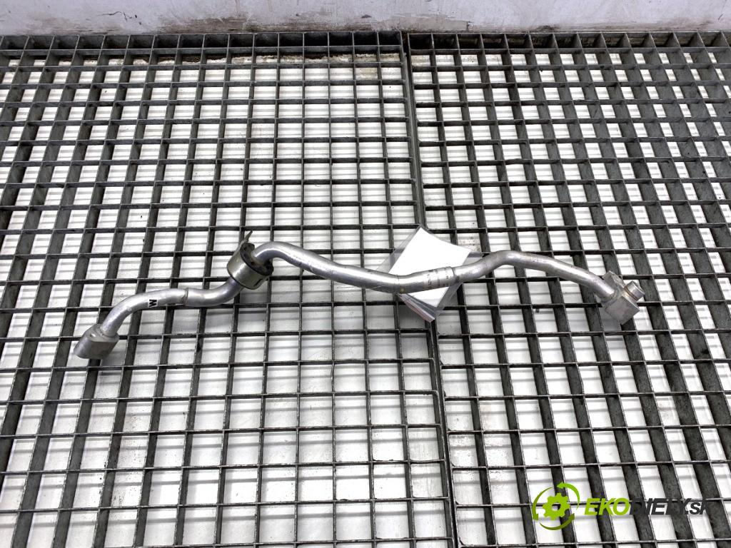 NISSAN PULSAR liftback 2017 81 kW 1.5 dCi 1461 rúrka klimatizace 924503ZN0A (Trubka klimatizace)