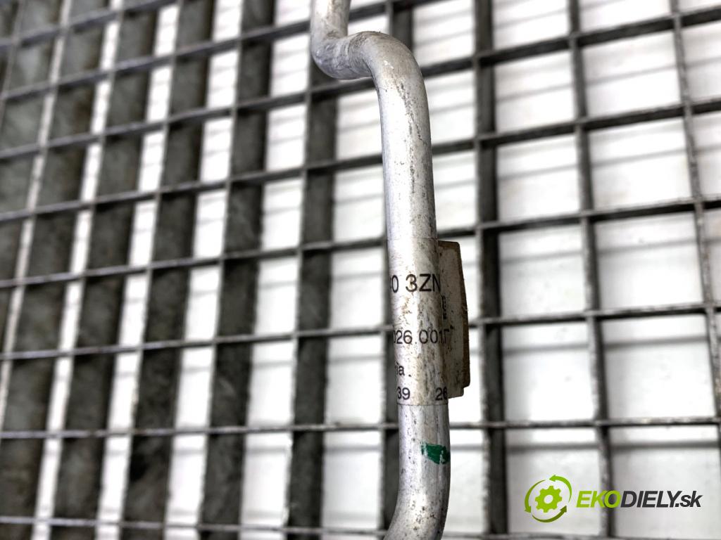 NISSAN PULSAR liftback 2017 81 kW 1.5 dCi 1461 rúrka klimatizace 924403ZN0A (Trubka klimatizace)