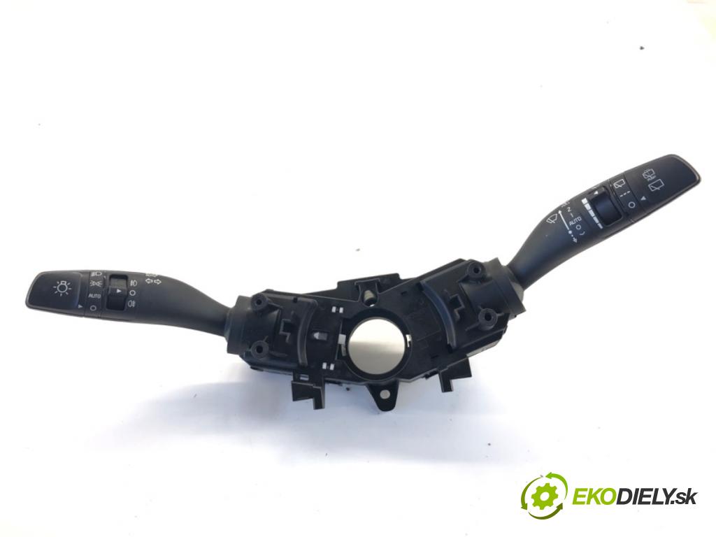 KIA SPORTAGE IV SUV 2017 130 kW 1.6 TGDI AWD 1591 Prepínač kombinovaný 93404-F1960 (Prepínacie páčky pod volantom)