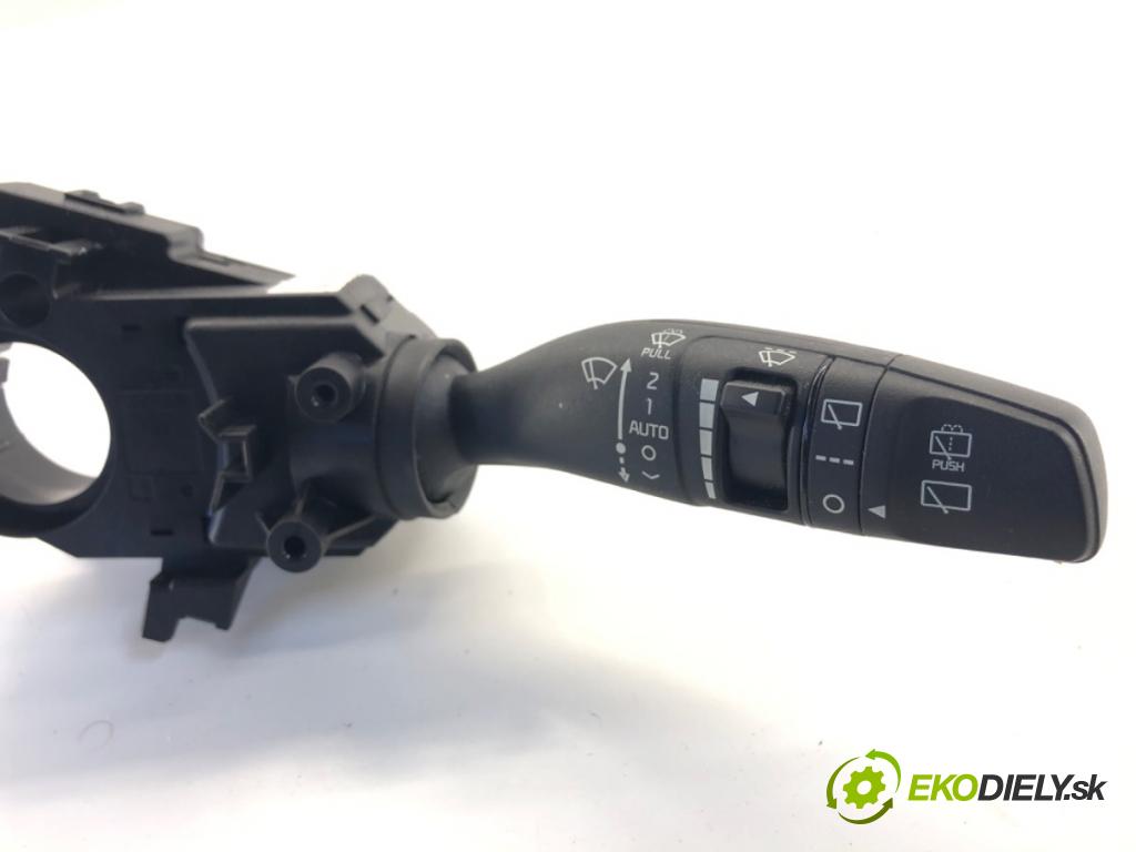 KIA SPORTAGE IV SUV 2017 130 kW 1.6 TGDI AWD 1591 Prepínač kombinovaný 93404-F1960 (Prepínacie páčky pod volantom)