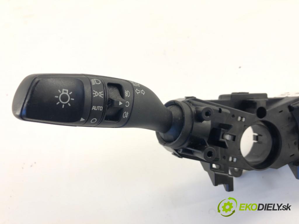 KIA SPORTAGE IV SUV 2017 130 kW 1.6 TGDI AWD 1591 Prepínač kombinovaný 93404-F1960 (Prepínacie páčky pod volantom)