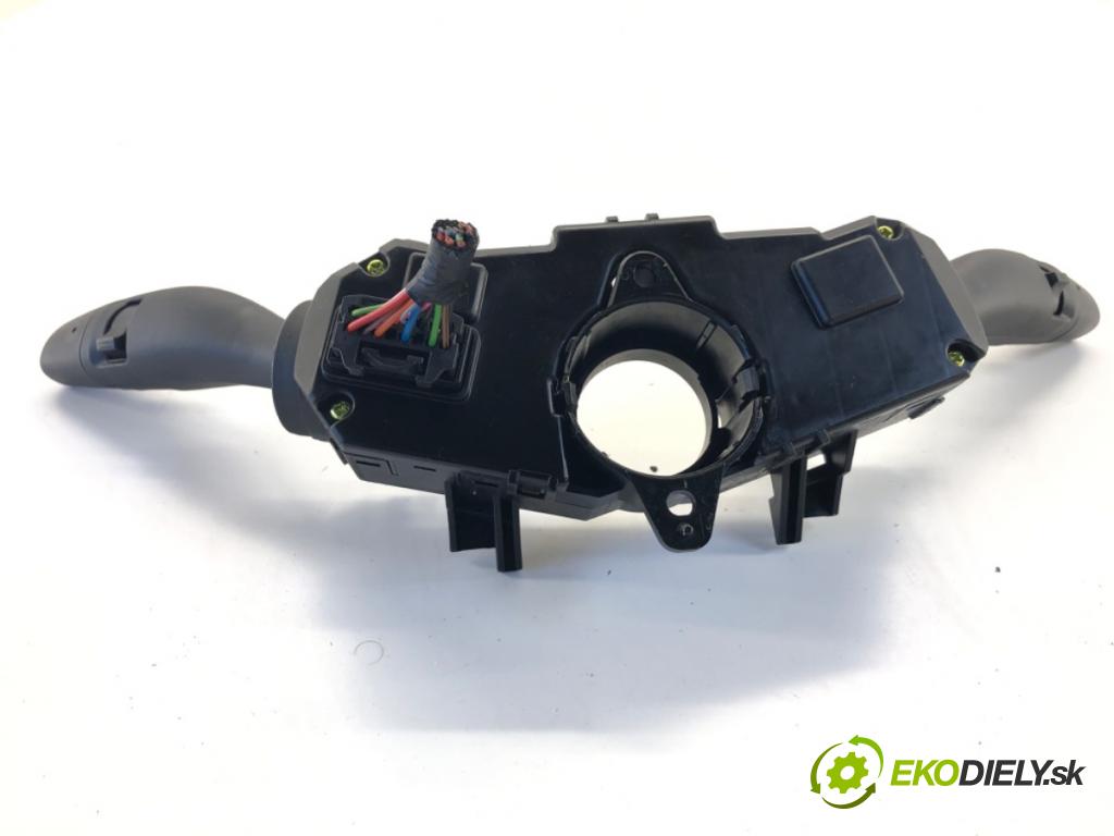 KIA SPORTAGE IV SUV 2017 130 kW 1.6 TGDI AWD 1591 Prepínač kombinovaný 93404-F1960 (Prepínacie páčky pod volantom)