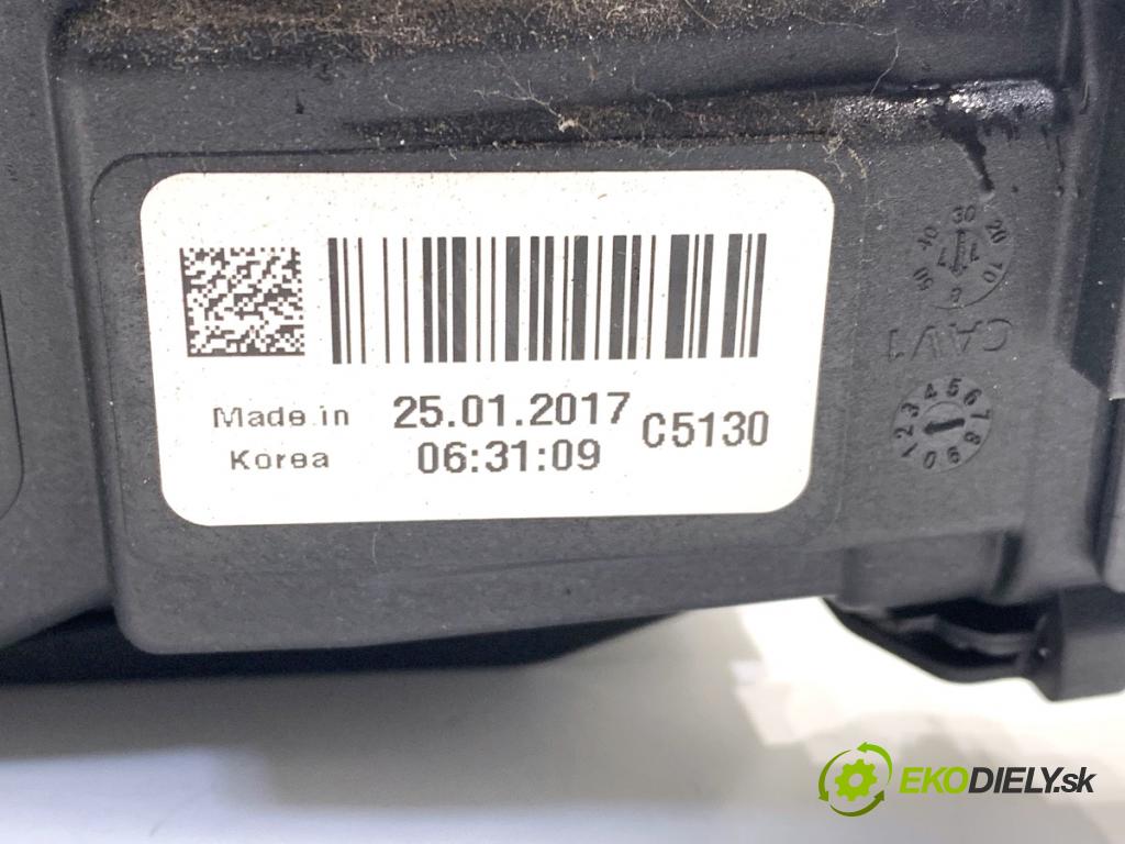 KIA SPORTAGE IV SUV 2017 130 kW 1.6 TGDI AWD 1591 Potenciometer plynu  (Potenciometer plynového pedálu)