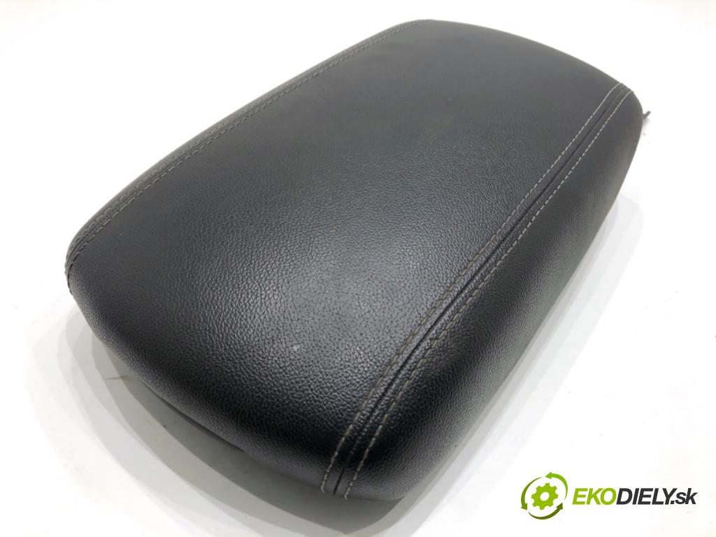 KIA SPORTAGE IV SUV 2017 130 kW 1.6 TGDI AWD 1591 Lakťová opierka  (Lakťová opierka)