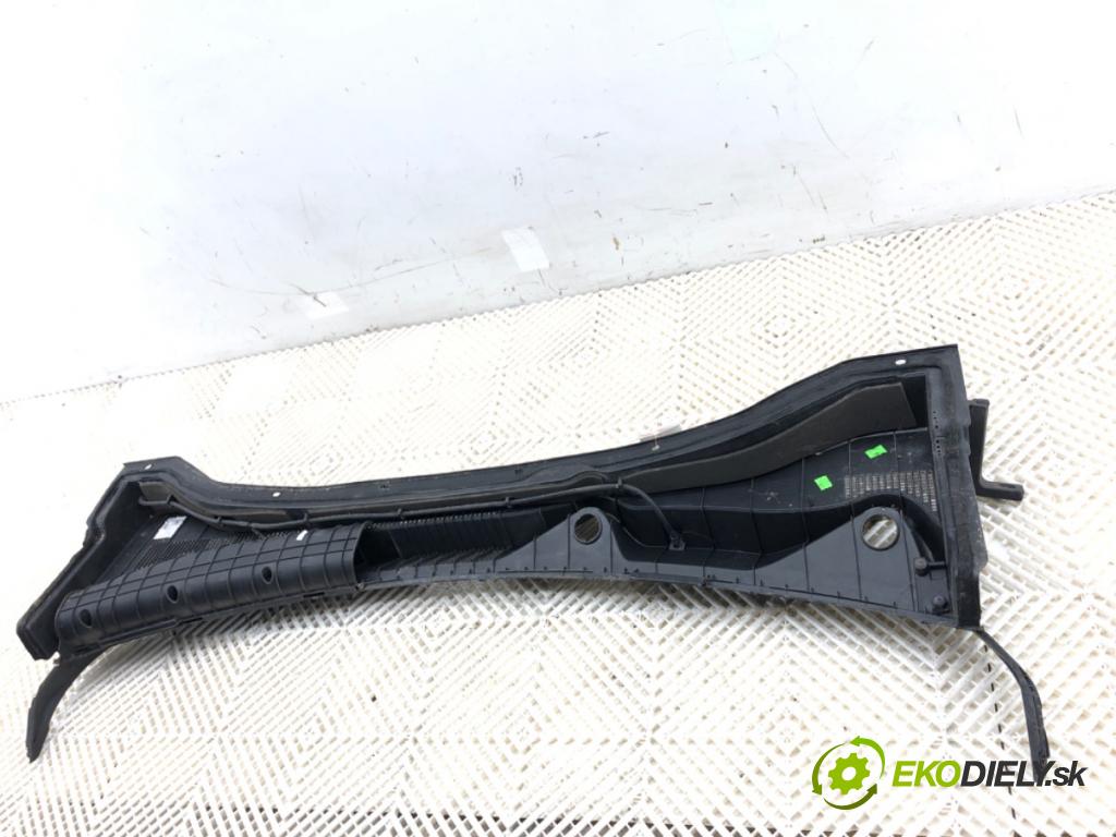 KIA SPORTAGE IV SUV 2017 130 kW 1.6 TGDI AWD 1591 Torpédo, plast pod čelné okno 86151-F1000 (Torpédo (plast pod čelným sklom))