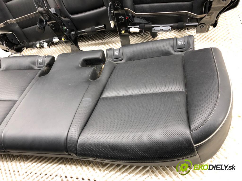 KIA SPORTAGE IV SUV 2017 130 kW 1.6 TGDI AWD 1591 Sedadlo druhý rad