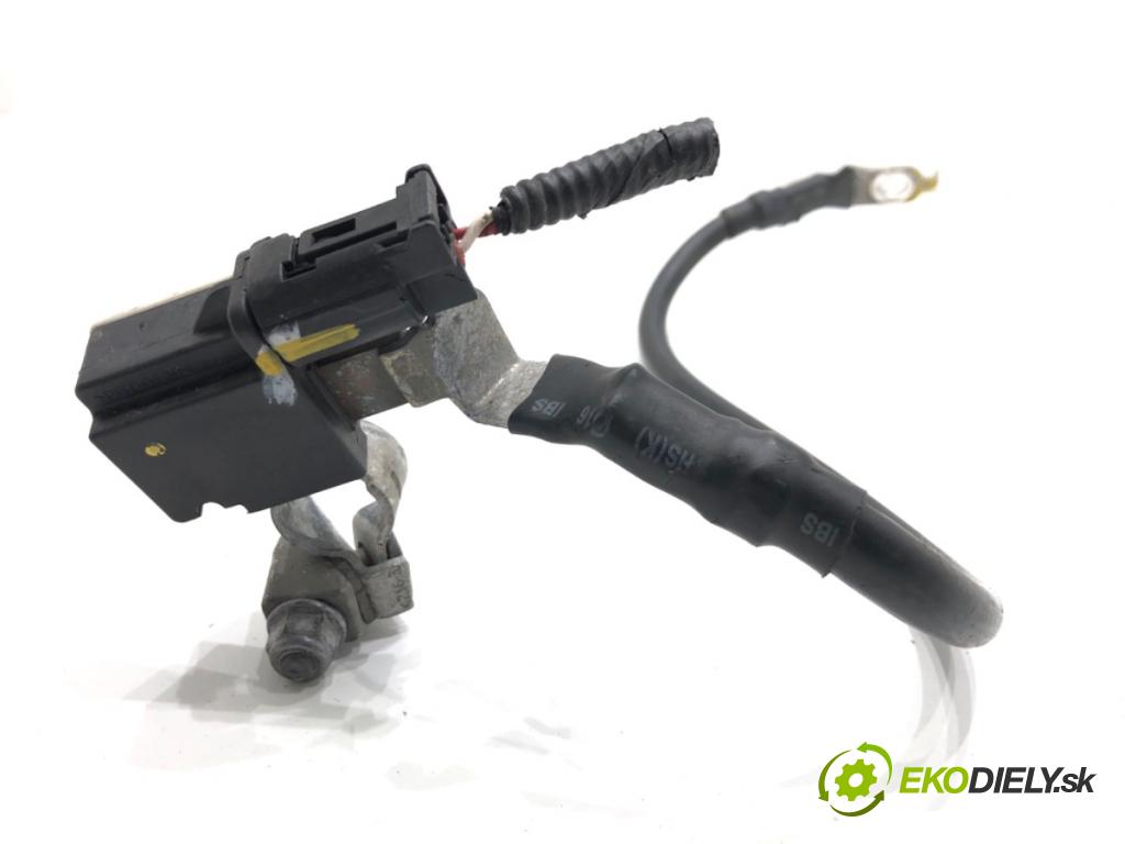 KIA SPORTAGE IV SUV 2017 130 kW 1.6 TGDI AWD 1591 svorka MINUS 37180-F1000