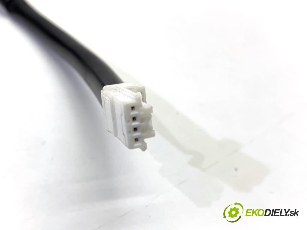 NISSAN PULSAR liftback 2017 81 kW 1.5 dCi 1461 KAMERA ZPĚT: 28442-3ZL0A