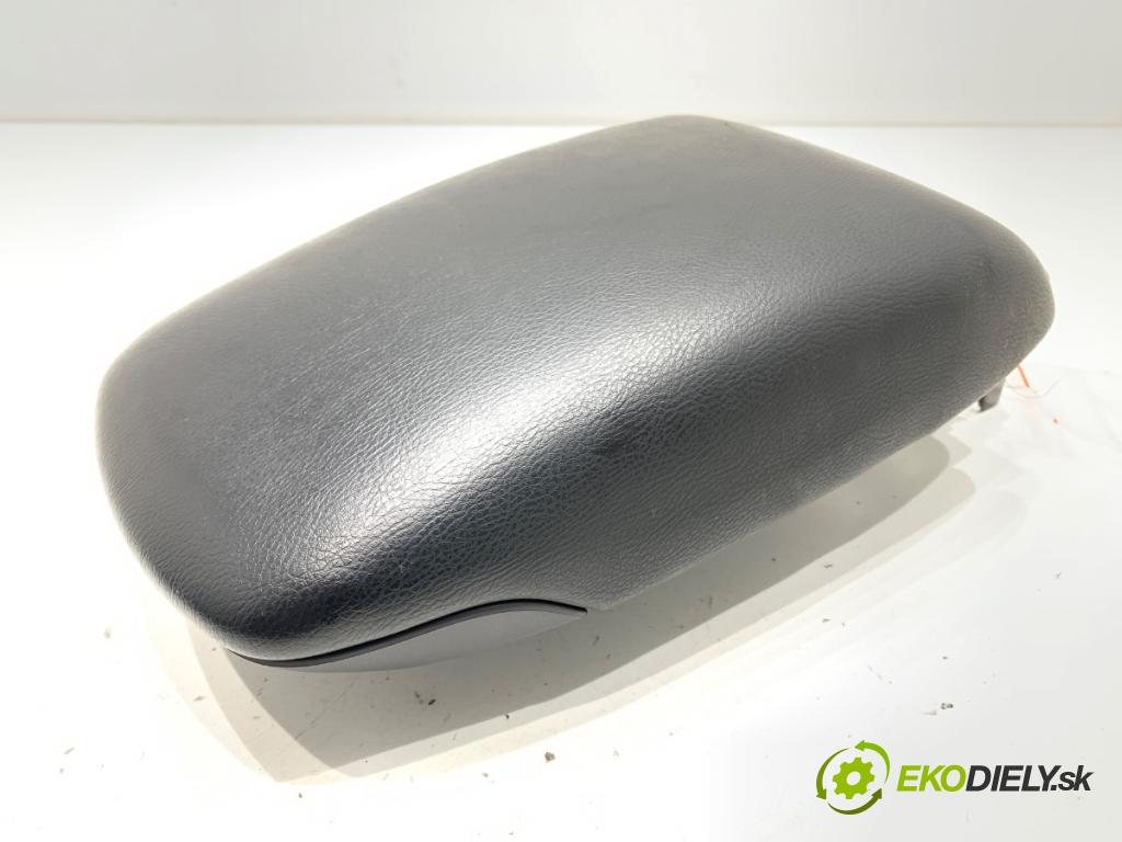 NISSAN PULSAR liftback 2017 81 kW 1.5 dCi 1461 loketní opěrka  (Loketní opěrka)