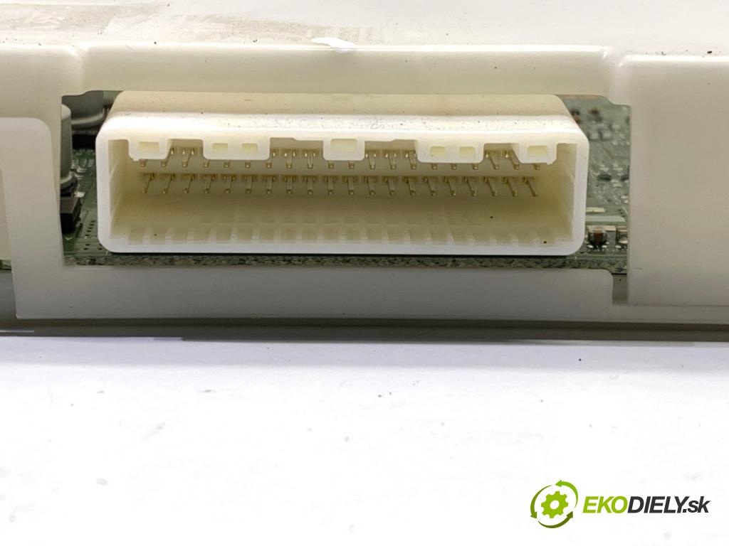 NISSAN PULSAR liftback 2017 81 kW 1.5 dCi 1461 Modul klimatizácie 27760-3ZL0B (Kľučka dverí ostatné)