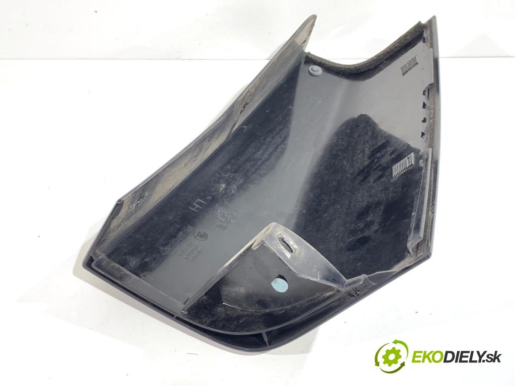 SKODA YETI SUV 2013 90 kW 1.4 TSI 1390 Násada Clona Lišta stĺpika ľavy zad 5L6853215A