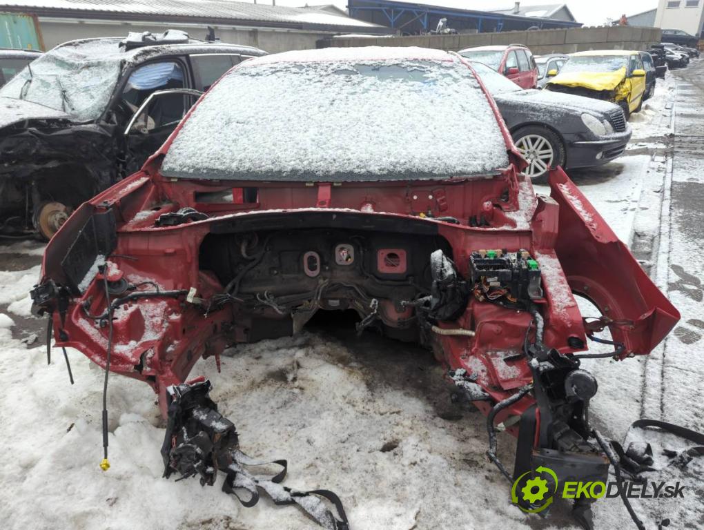 KIA SPORTAGE IV SUV 2017 130 kW 1.6 TGDI AWD 1591 KAROSERIA ČTVRŤÁK blatník práh střecha PODŁUŻNICA