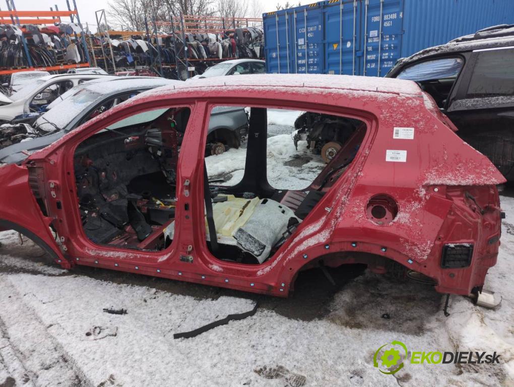 KIA SPORTAGE IV SUV 2017 130 kW 1.6 TGDI AWD 1591 KAROSERIA ČTVRŤÁK blatník práh střecha PODŁUŻNICA