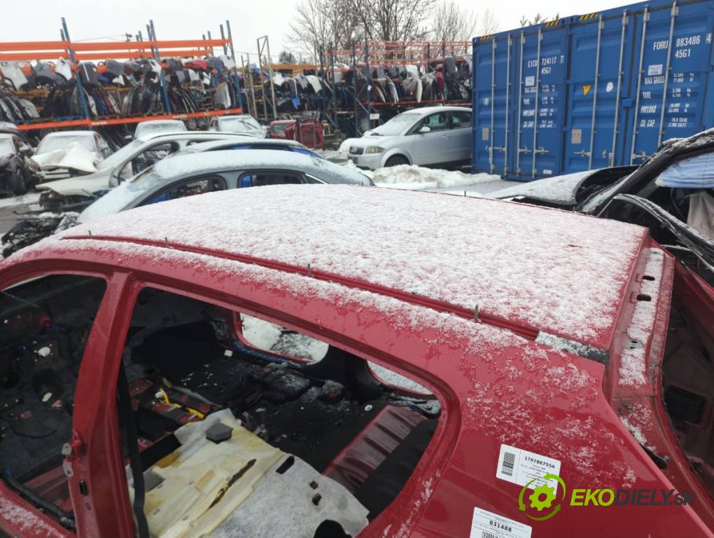 KIA SPORTAGE IV SUV 2017 130 kW 1.6 TGDI AWD 1591 KAROSERIA ČTVRŤÁK blatník práh střecha PODŁUŻNICA