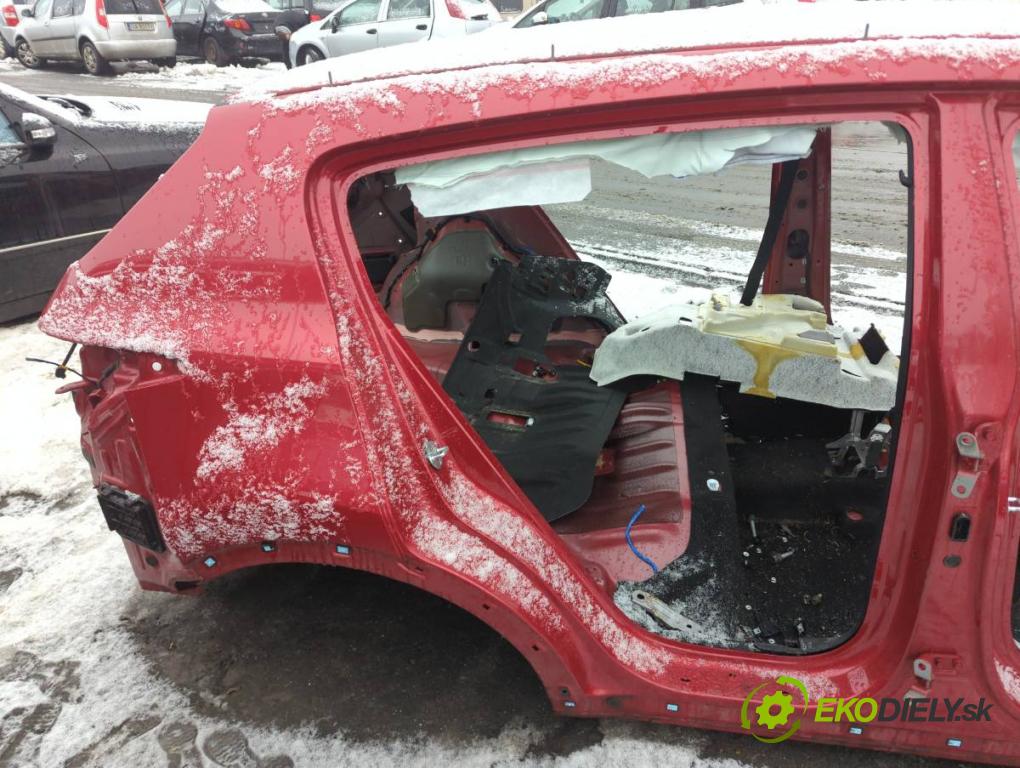 KIA SPORTAGE IV SUV 2017 130 kW 1.6 TGDI AWD 1591 KAROSERIA ČTVRŤÁK blatník práh střecha PODŁUŻNICA
