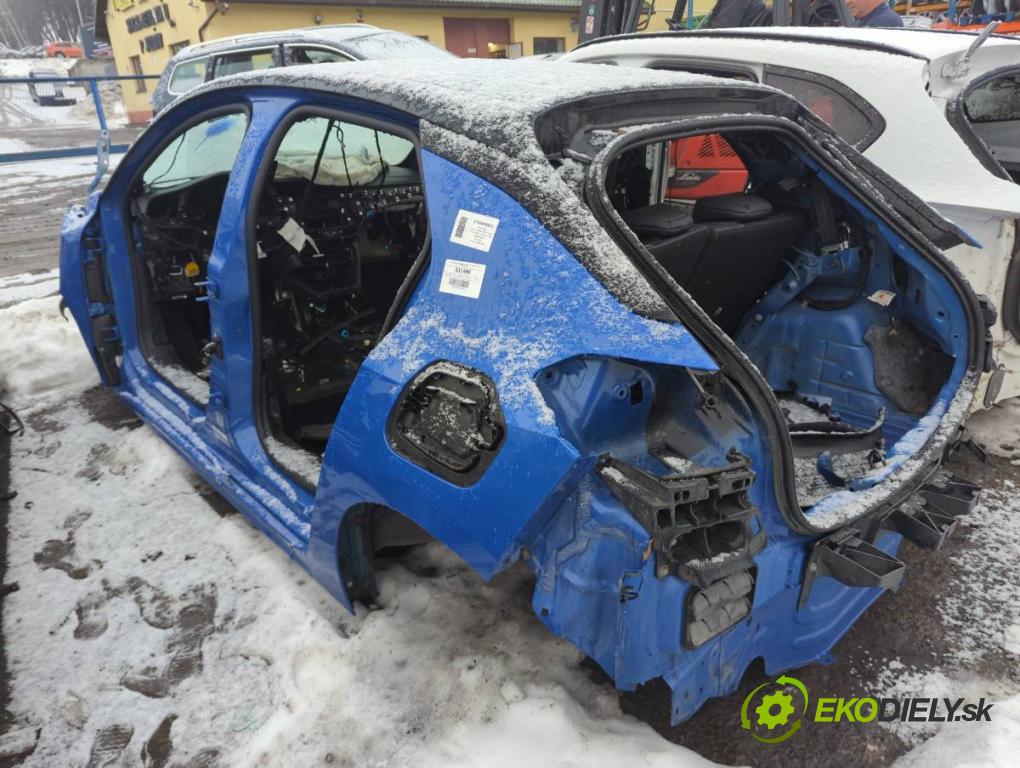 OPEL CORSA F liftback 2023 74 kW 1.2 (68) 1199 karoséria ČTVRŤÁK: Blatník prah strecha PODŁUŻNICA