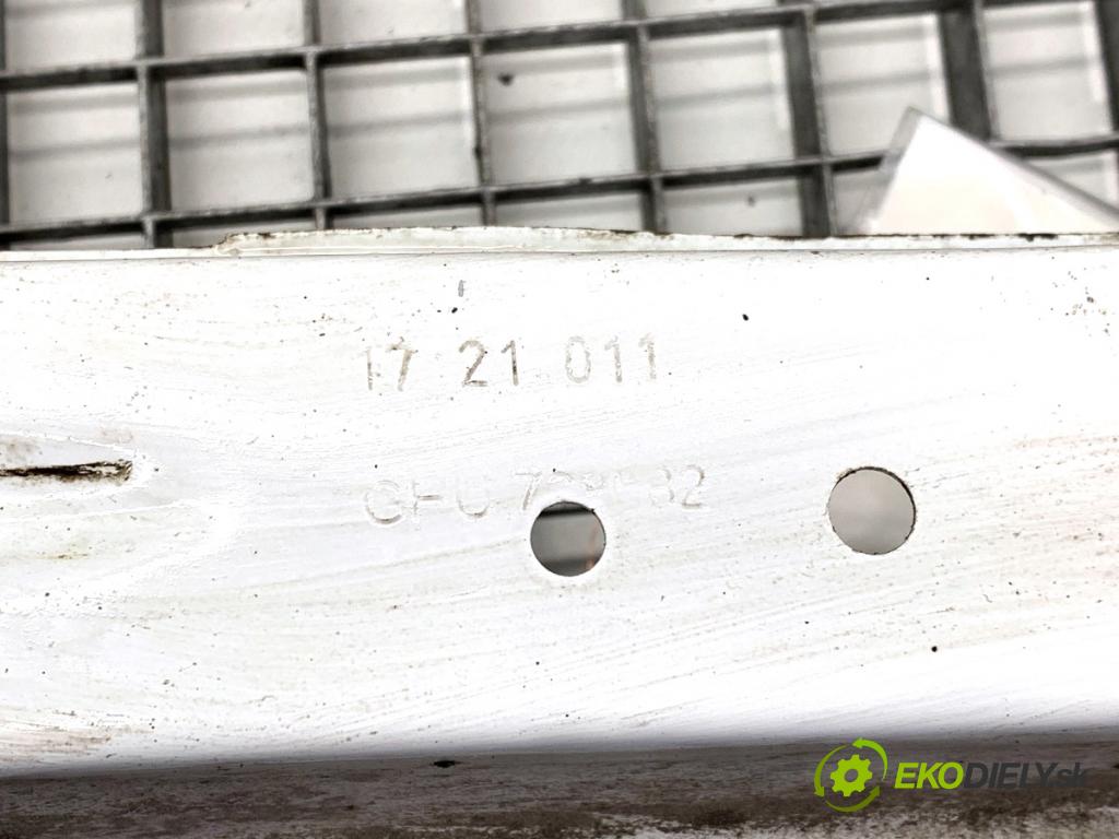 PEUGEOT 208 I liftback 2016 55 kW 1.6 HDi / BlueHDi 75 1560 výztuha nárazníka zadní část  (Zadní výztuha)