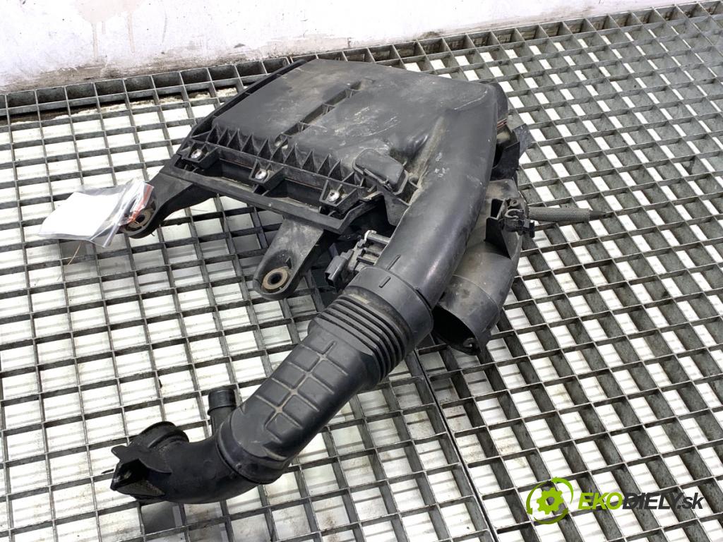 PEUGEOT 208 I liftback 2016 55 kW 1.6 HDi / BlueHDi 75 1560 Obal filtra vzduchu 9806561080 (Obal vzduchového filtra)