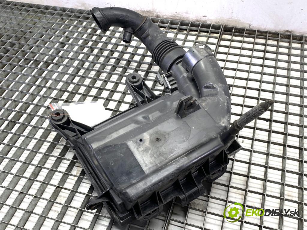 PEUGEOT 208 I liftback 2016 55 kW 1.6 HDi / BlueHDi 75 1560 Obal filtra vzduchu 9806561080 (Obal vzduchového filtra)