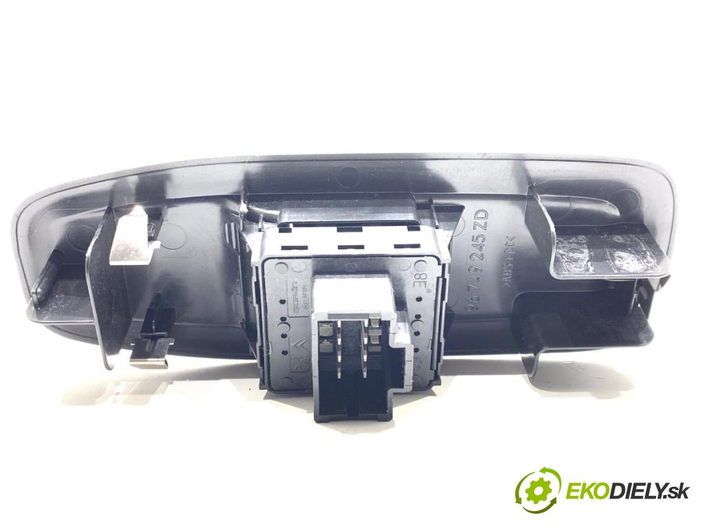 PEUGEOT 208 I liftback 2016 55 kW 1.6 HDi / BlueHDi 75 1560 Prepínač okien 96749245ZD (Prepínacie páčky pod volantom)