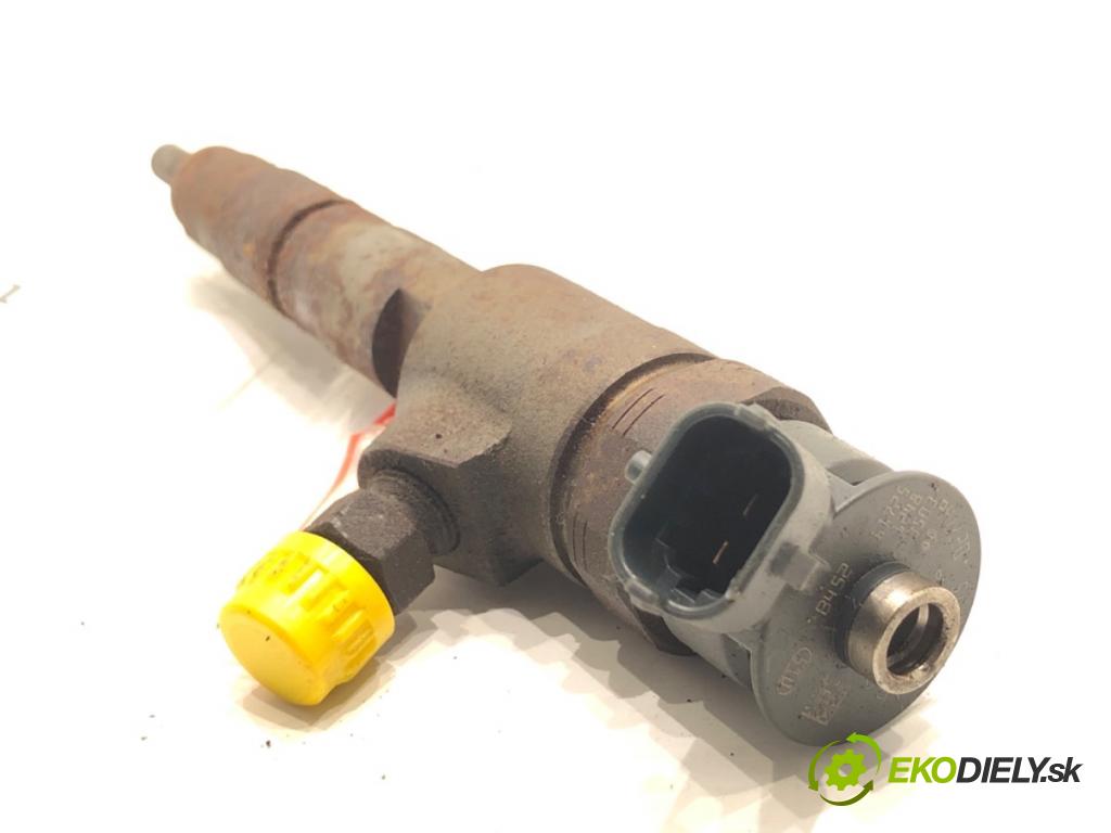 PEUGEOT 208 I liftback 2016 55 kW 1.6 HDi / BlueHDi 75 1560 vstrekovač 0445110566 (Vstrekovač paliva)