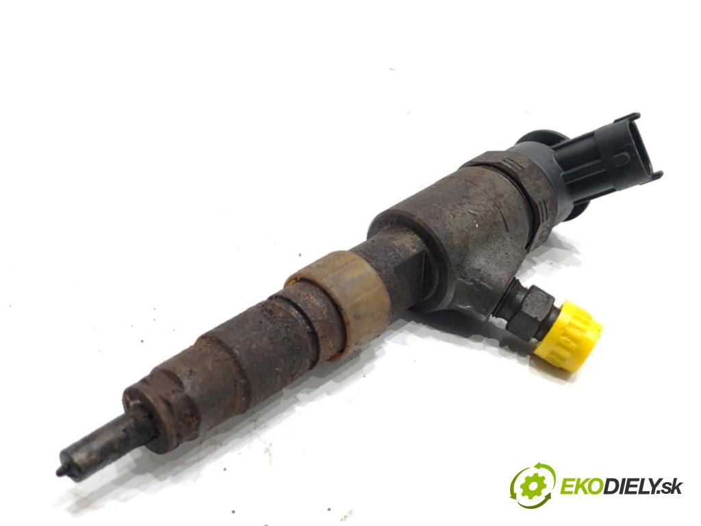 PEUGEOT 208 I liftback 2016 55 kW 1.6 HDi / BlueHDi 75 1560 vstrekovač 0445110566 (Vstrekovač paliva)