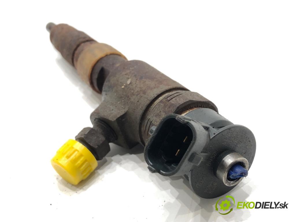 PEUGEOT 208 I liftback 2016 55 kW 1.6 HDi / BlueHDi 75 1560 vstrekovač 0445110566 (Vstrekovač paliva)