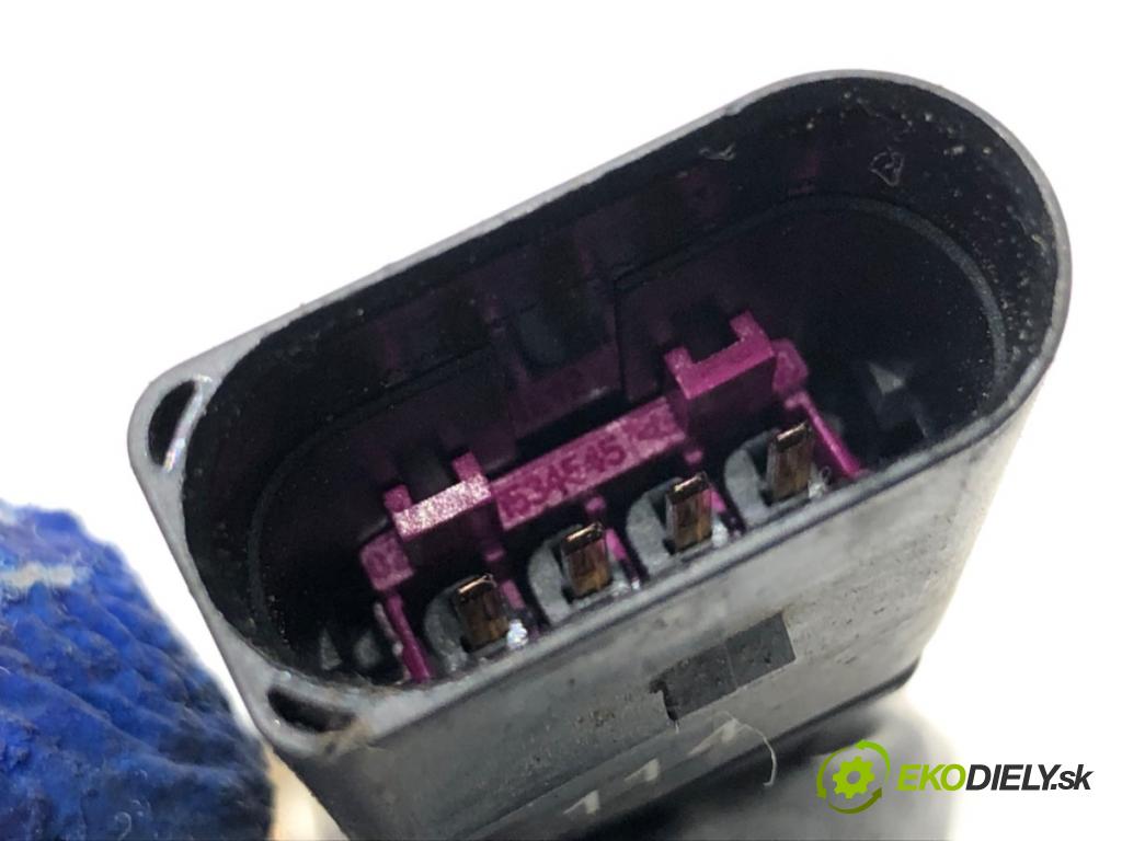 SKODA YETI SUV 2013 90 kW 1.4 TSI 1390 sonda lambda zad 03C906262AK (Lambda sonda)