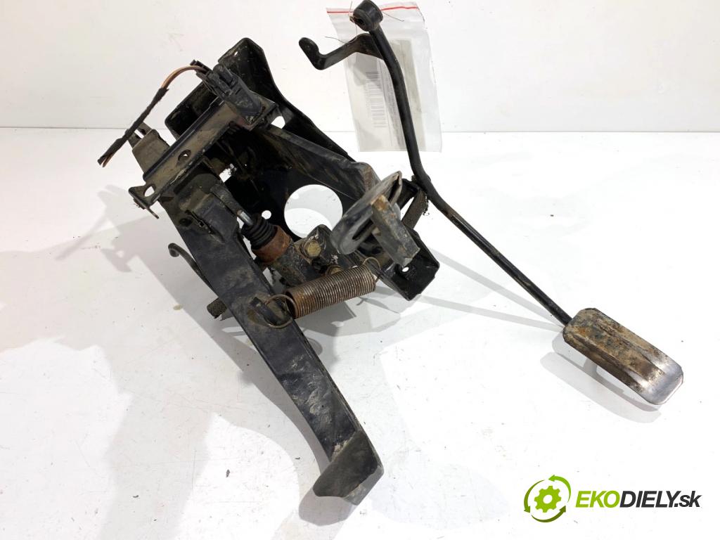 VW TRANSPORTER T4 Autobus 1995 57 kW 2.4 D 2370 PEDÁL: 701721315B (Potenciometer plynového pedálu)