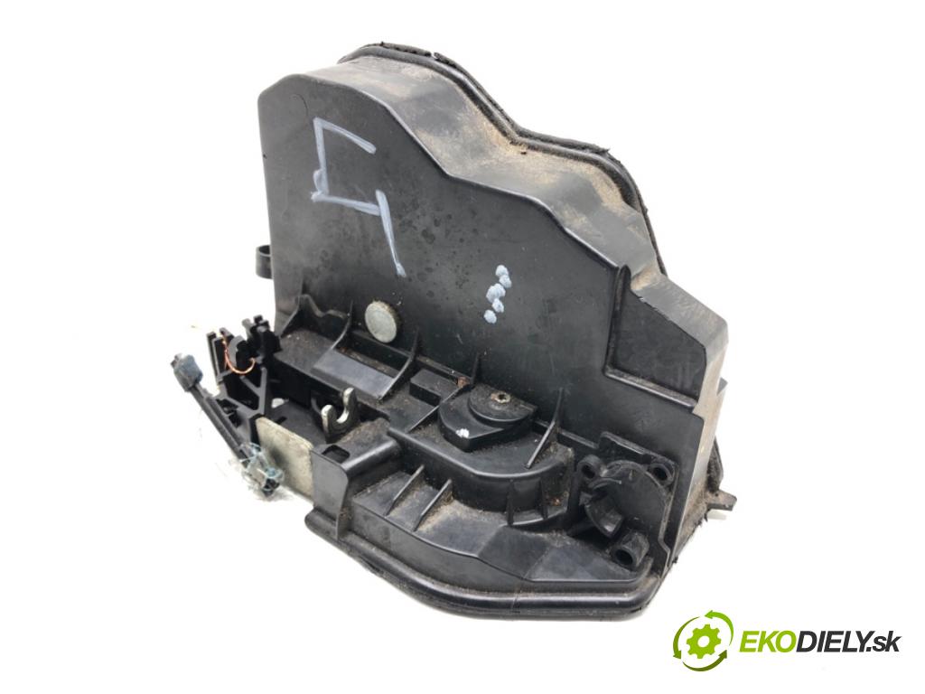 BMW E71 SUV 2008 225 kW xDrive 35 i 2979 zámok Dvere ľavy zad 7202147