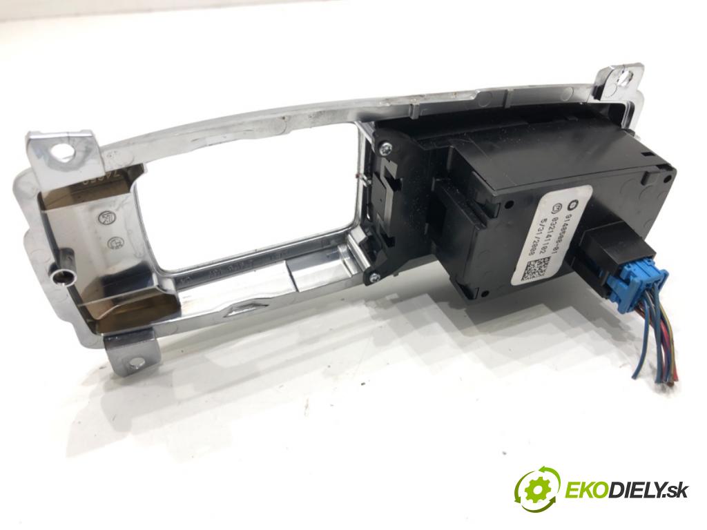 BMW E71 SUV 2008 225 kW xDrive 35 i 2979 Spínač brzdy ručnej brzdy 9148508 (Prepínacie páčky pod volantom)