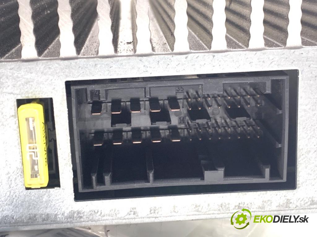 BMW E71 SUV 2008 225 kW xDrive 35 i 2979 Zosilňovač 9133913 (Zosilňovač)