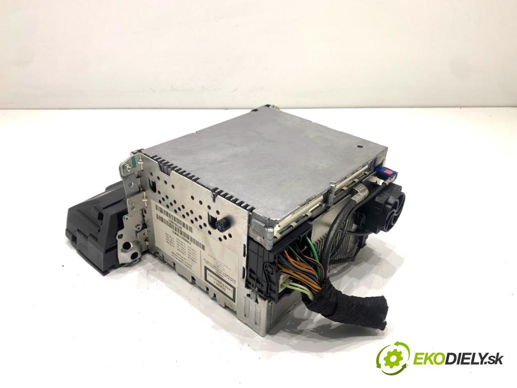 BMW E71 SUV 2008 225 kW xDrive 35 i 2979 RADIO 108332 (Audio zariadenie)