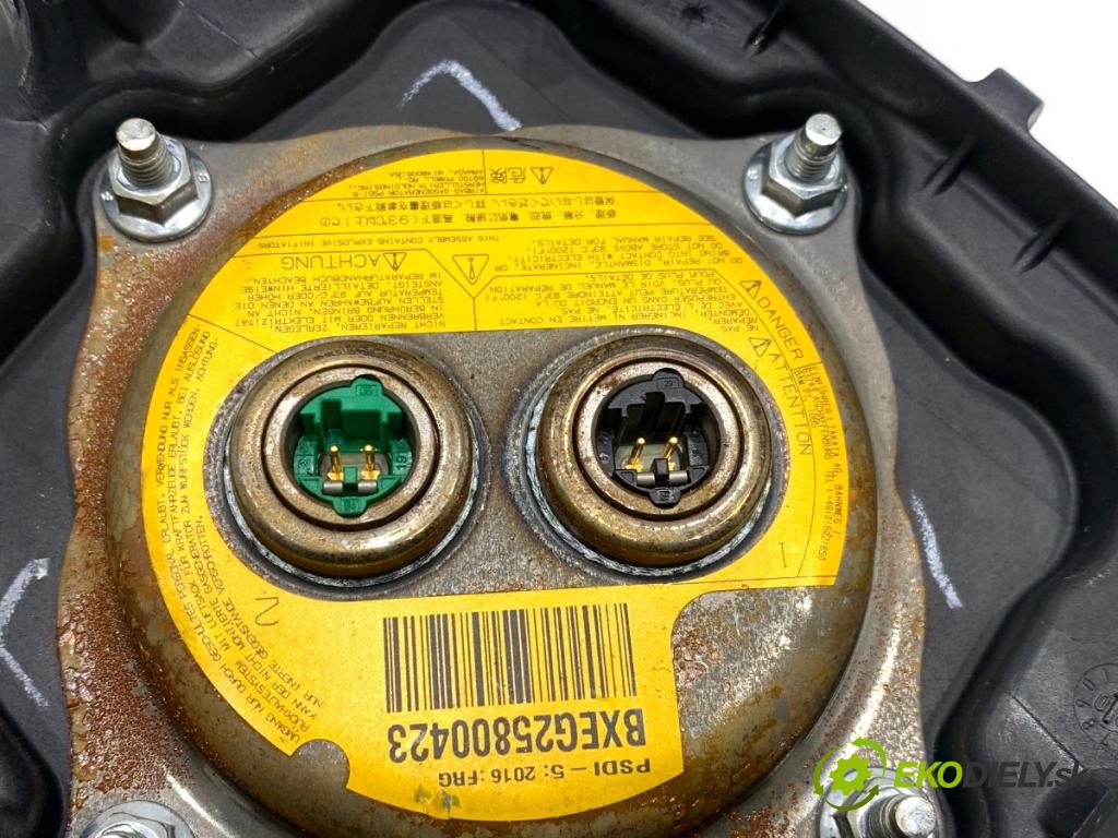 BMW E71 SUV 2008 225 kW xDrive 35 i 2979 AirBag volantu  (Airbag)