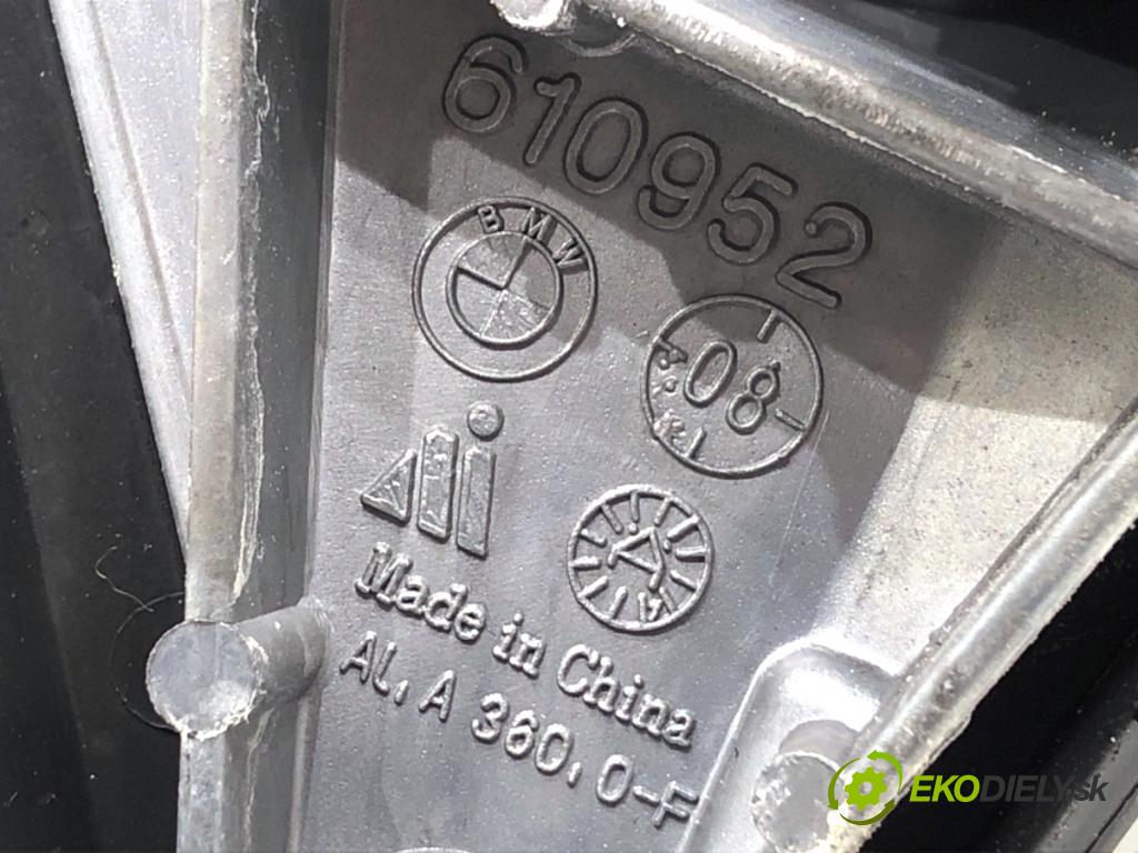 BMW E71 SUV 2008 225 kW xDrive 35 i 2979 zpětné zrcátko pravý