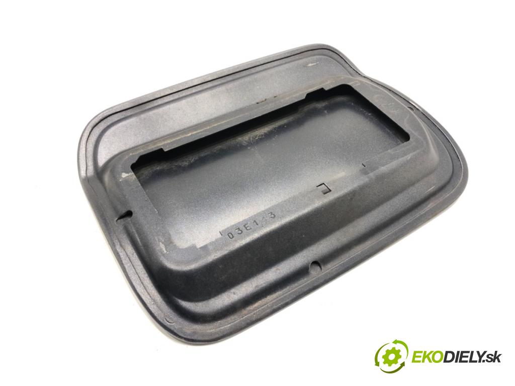 BMW E71 SUV 2008 225 kW xDrive 35 i 2979 Dvierka nádrže paliva  (Kľučka dverí ostatné)