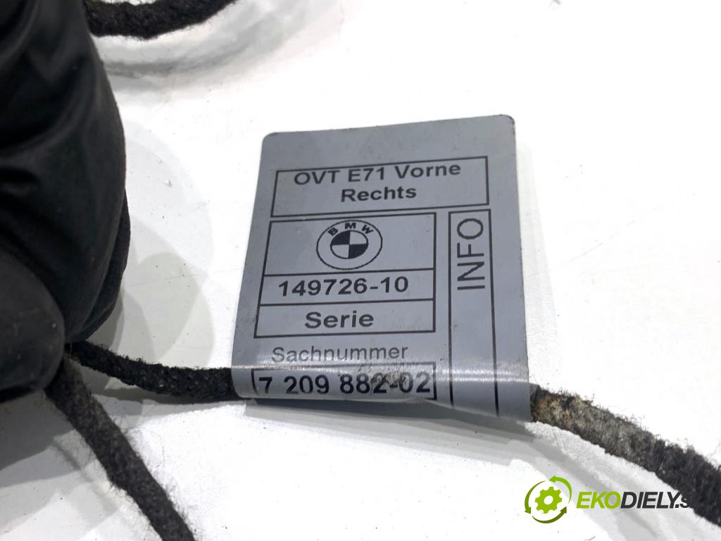 BMW E71 SUV 2008 225 kW xDrive 35 i 2979 Kľučka vonkajšia pravy predný 7209882